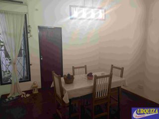 Foto 5 de PH en venta de 3 dormitorios c/ cochera en Lomas del Mirador