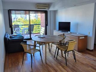 Foto 4 de Departamento-2 Amb-balcón y cochera-Las Cañitas-ALQUILER