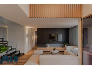 Foto 2 de VENTA APARTAMENTO DÚPLEX ALTOS DEL POBLADO