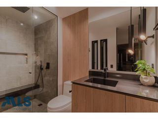 Foto 11 de VENTA APARTAMENTO DÚPLEX ALTOS DEL POBLADO