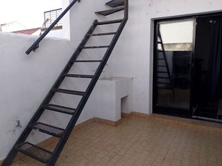 Foto 11 de PH Departamento tipo casa, venta V. Urquiza, CABA