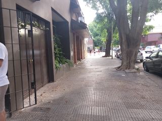 Foto 1 de PH Departamento tipo casa, venta V. Urquiza, CABA