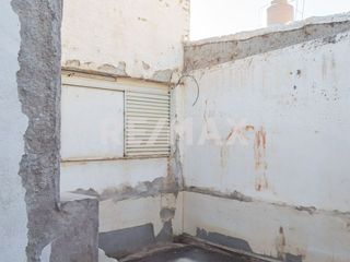 Foto 26 de Venta - Casa 4 dorm a refacc. - Gatica 1916 - Nqn