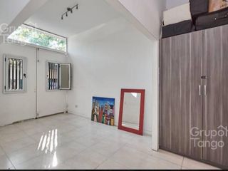 Foto 22 de Venta PH Villa Urquiza Frente 3 ambientes Cochera 4 pisos
