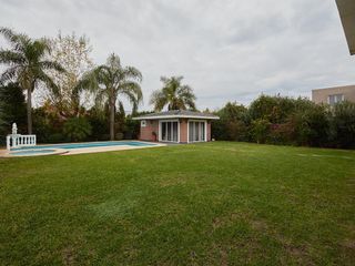 Foto 4 de Casa Amoblada en Alquiler Anual en Santa Barbara!