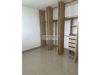 Foto 4 de En venta apartamento duplex la campiña