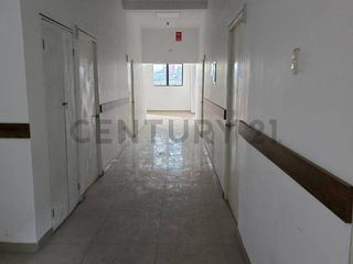 Foto 9 de ¡OPORTUNIDAD UNICA! Edificio Comercial de 4 Pisos en Alquiler – Tarapoto