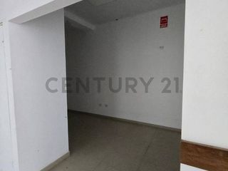Foto 3 de ¡OPORTUNIDAD UNICA! Edificio Comercial de 4 Pisos en Alquiler – Tarapoto