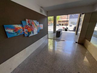 Foto 14 de COLEGIALES DEPARTAMENTO BALCON AL FRENTE COCHERA