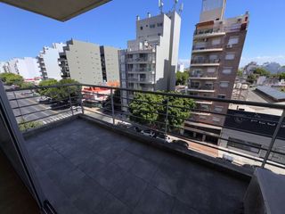 Foto 2 de COLEGIALES DEPARTAMENTO BALCON AL FRENTE COCHERA
