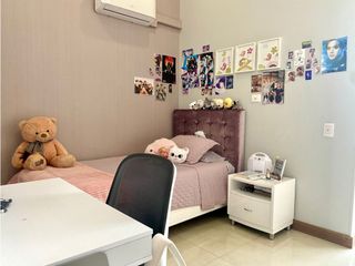 Foto 4 de CASA MODERNA EN UNIDAD CERRADA