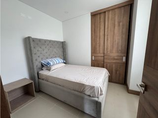 Foto 11 de APARTAMENTO MODERNO CON VISTA A COPAS DE LOS ARBOLES
