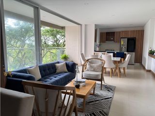Foto 12 de APARTAMENTO MODERNO CON VISTA A COPAS DE LOS ARBOLES