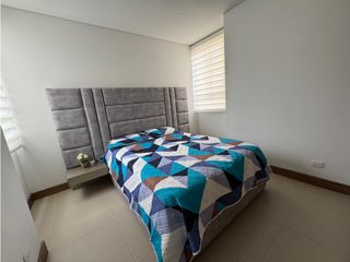 Foto 13 de APARTAMENTO MODERNO CON VISTA A COPAS DE LOS ARBOLES