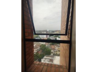 Foto 18 de APARTAMENTO  CON  VISTA  A LA CIUDAD Y A LOS FARALLONES