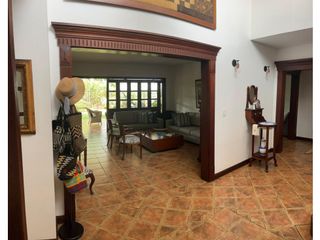 Foto 3 de CASA CAMPESTRE CON AMPLIOS ESPACIOS