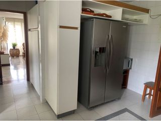 Foto 4 de APARTAMENTO CON AMPLIOS ESPACIOS