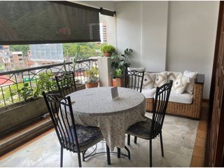 Foto 2 de APARTAMENTO CON AMPLIOS ESPACIOS