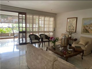 Foto 1 de APARTAMENTO CON AMPLIOS ESPACIOS