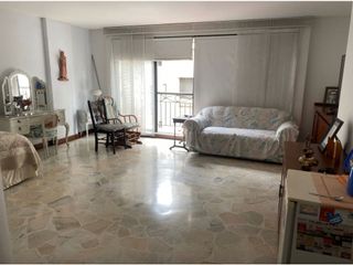 Foto 24 de APARTAMENTO CON AMPLIOS ESPACIOS