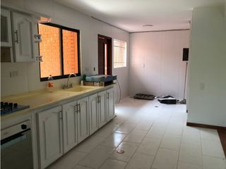Foto 20 de CASA AMPLIA EN CONJUNTO CERRADO DE PANCE