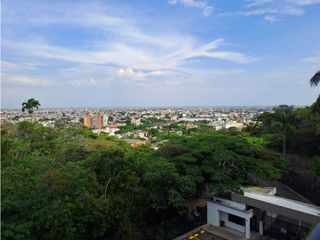 Foto 18 de APARTAMENTO CON VISTA A LA CIUDAD
