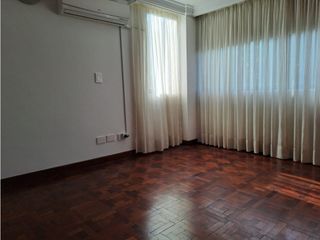 Foto 21 de APARTAMENTO CON VISTA A LA CIUDAD