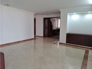 Foto 23 de APARTAMENTO CON VISTA A LA CIUDAD