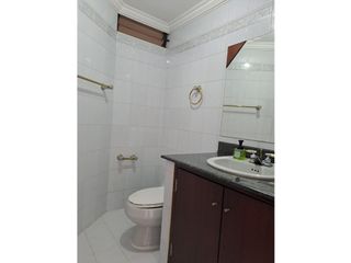 Foto 8 de APARTAMENTO CON VISTA A LA CIUDAD