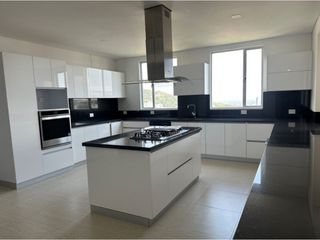 Foto 8 de MODERNO APARTAMENTO CON VISTA A CALI
