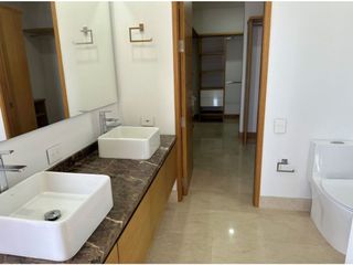 Foto 24 de MODERNO APARTAMENTO CON VISTA A CALI