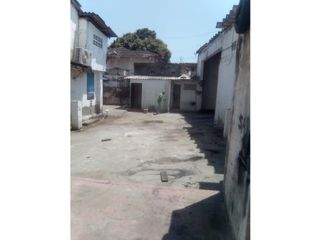 Foto 6 de CASA LOTE AMPLIA CON UBICACION PRIVILEGIADA
