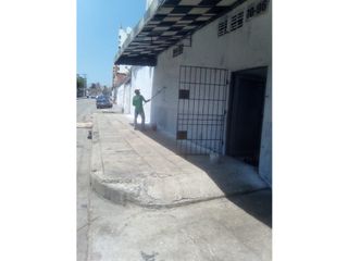 Foto 7 de CASA LOTE AMPLIA CON UBICACION PRIVILEGIADA
