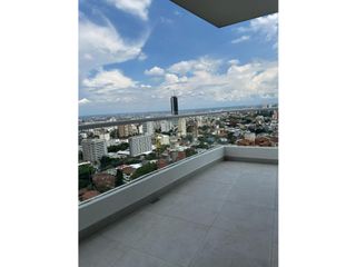 Foto 12 de APARTAMENTO CON VISTA A CALI Y A LA RESERVA