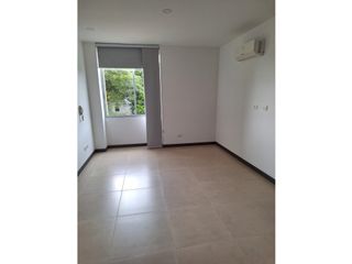 Foto 15 de APARTAMENTO CON VISTA A ZONA VERDE