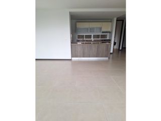 Foto 3 de APARTAMENTO CON VISTA A ZONA VERDE