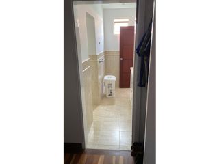 Foto 3 de CASA REMODELADA EN UNIDAD DE CIUDAD JARDIN