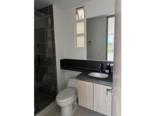 Foto 7 de APARTAMENTO MODERNO PARA ESTRENAR CON VISTA A LAGO Y ZONA VERDE