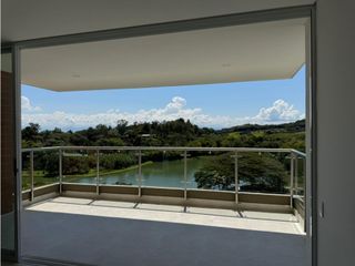 Foto 2 de APARTAMENTO MODERNO PARA ESTRENAR CON VISTA A LAGO Y ZONA VERDE