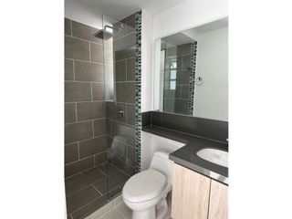 Foto 9 de APARTAMENTO MODERNO PARA ESTRENAR CON VISTA A LAGO Y ZONA VERDE