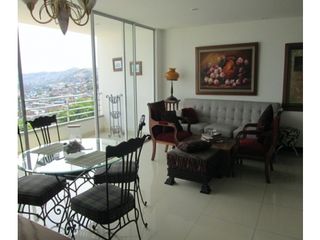 Foto 11 de APARTAMENTO EN CRISTALES CON VISTA PANORAMICA