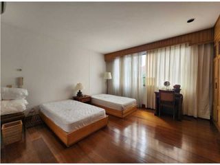 Foto 5 de APARTAMENTO AMPLIO CON VISTA AL RIO