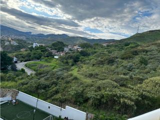 Foto 25 de APARTAMENTO CON VISTA A LAS MONTAÑAS