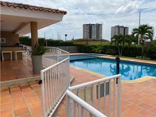 Foto 19 de CASA CON PISCINA Y JACUZZI
