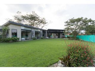 Foto 5 de CASA MODERNA Y AMPLIA PROYECTO DE UN PISO EN CONJUNTO DE LA MORADA