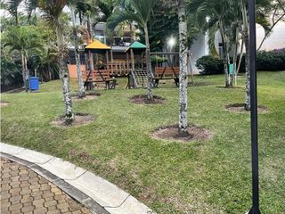 Foto 14 de APARTAMENTO EN UNIDAD ARBORIZADA