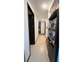 Foto 6 de APARTAMENTO EN UNIDAD ARBORIZADA