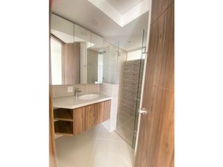 Foto 5 de APARTAMENTO CON VISTA A LA CIUDAD