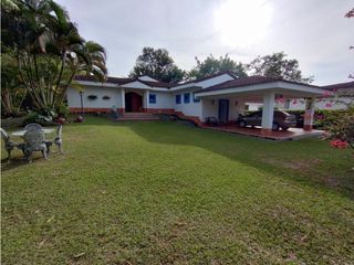 Foto 1 de CASA CAMPESTRE EN LAS MERCEDES