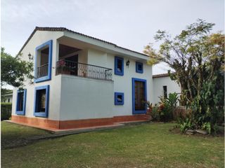 Foto 2 de CASA CAMPESTRE EN LAS MERCEDES